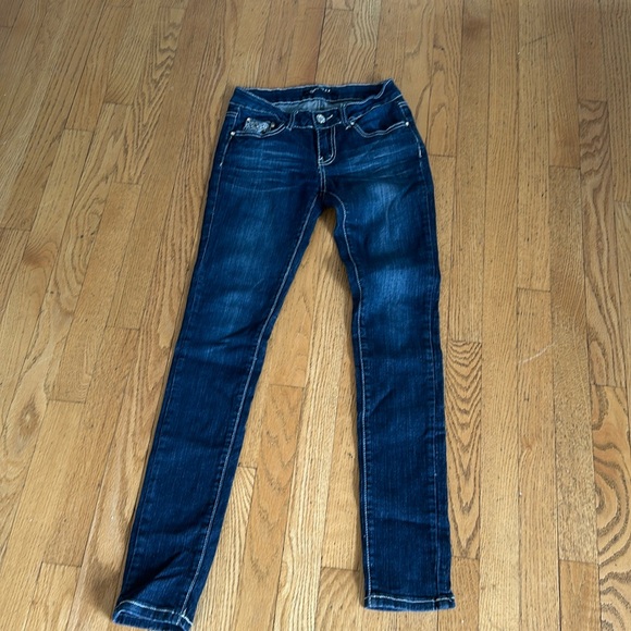 Seductions Skinny Blue Jeans - Picture 2 of 10